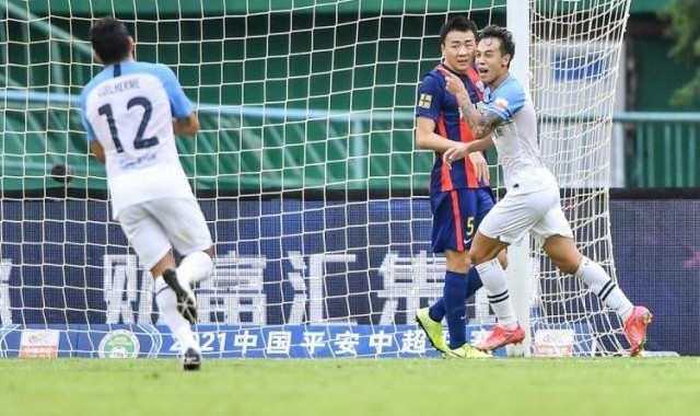 dnf直播-【中超】蒂亚戈传射朱建荣2球 广州城4比2青岛止颓