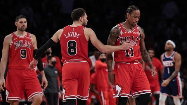DeMar DeRozan Zach LaVine Bulls-Nets USAT.jpg